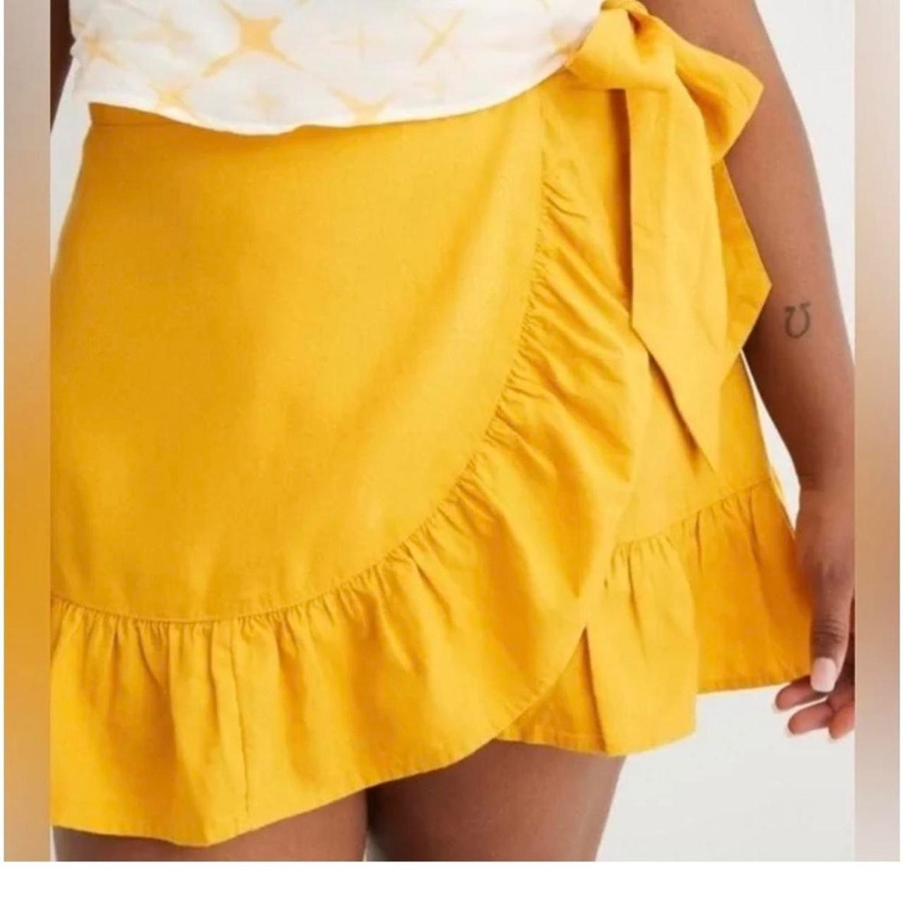 Aerie Linen Blend Ruffle Wrap Mini Wrap Skirt SIZE L in Golden Yellow